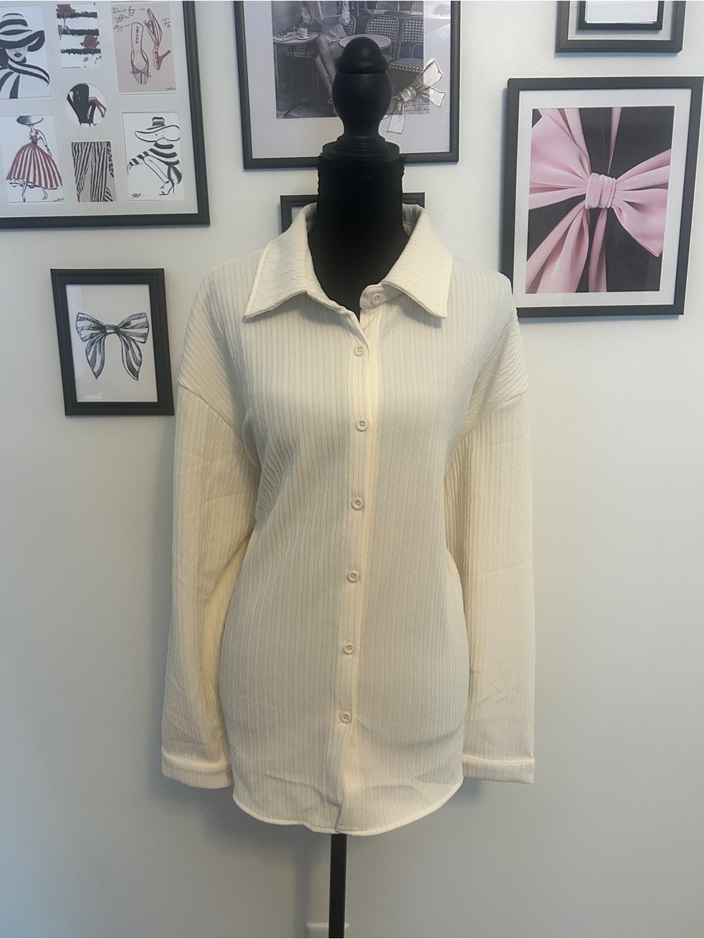Women’s Cream Button-Up Ribbed Long Sleeve Top